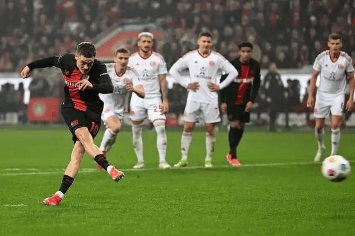 周五012德甲重磅！科隆VS沃夫斯堡 保级生死战，伤病对决+比分精准锁